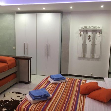 Big Family Bed & Breakfast Suello Экстерьер фото